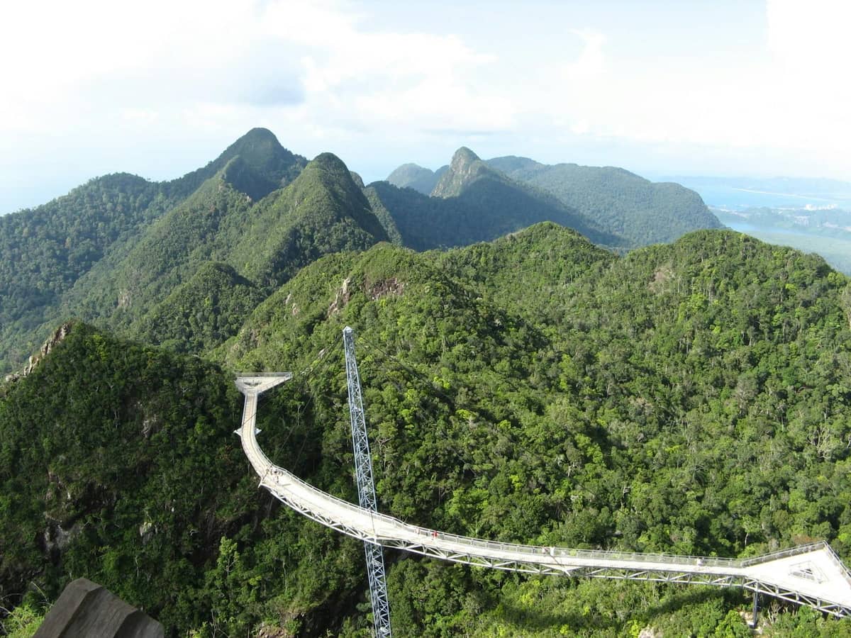 Ride the Langkawi Sky Bridge